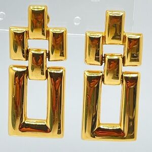 Monet Earrings!
